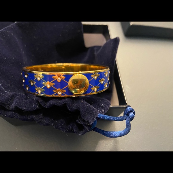 Halcyon Bangle - Picture 2 of 4